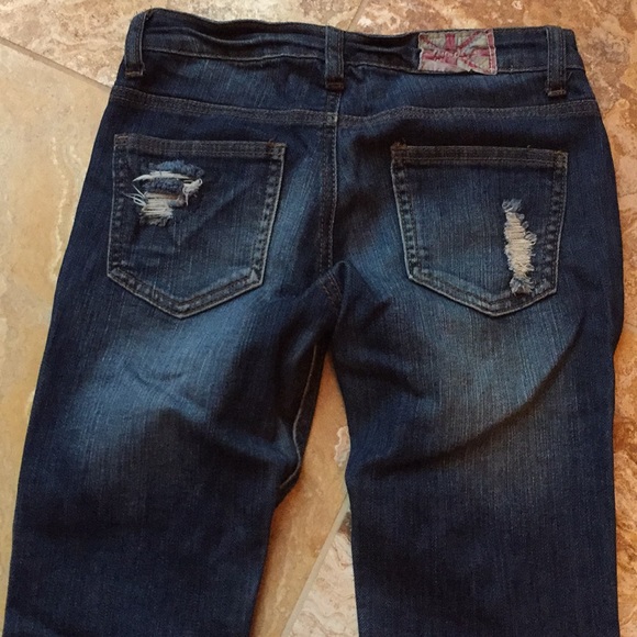 Machine Nouvelle mode ripped & torn/cutoff ankles - Picture 6 of 8